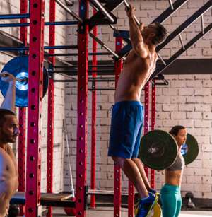 importer i dystrybutor sprzętu sportowergo do wyposażenia siłowni crossfit